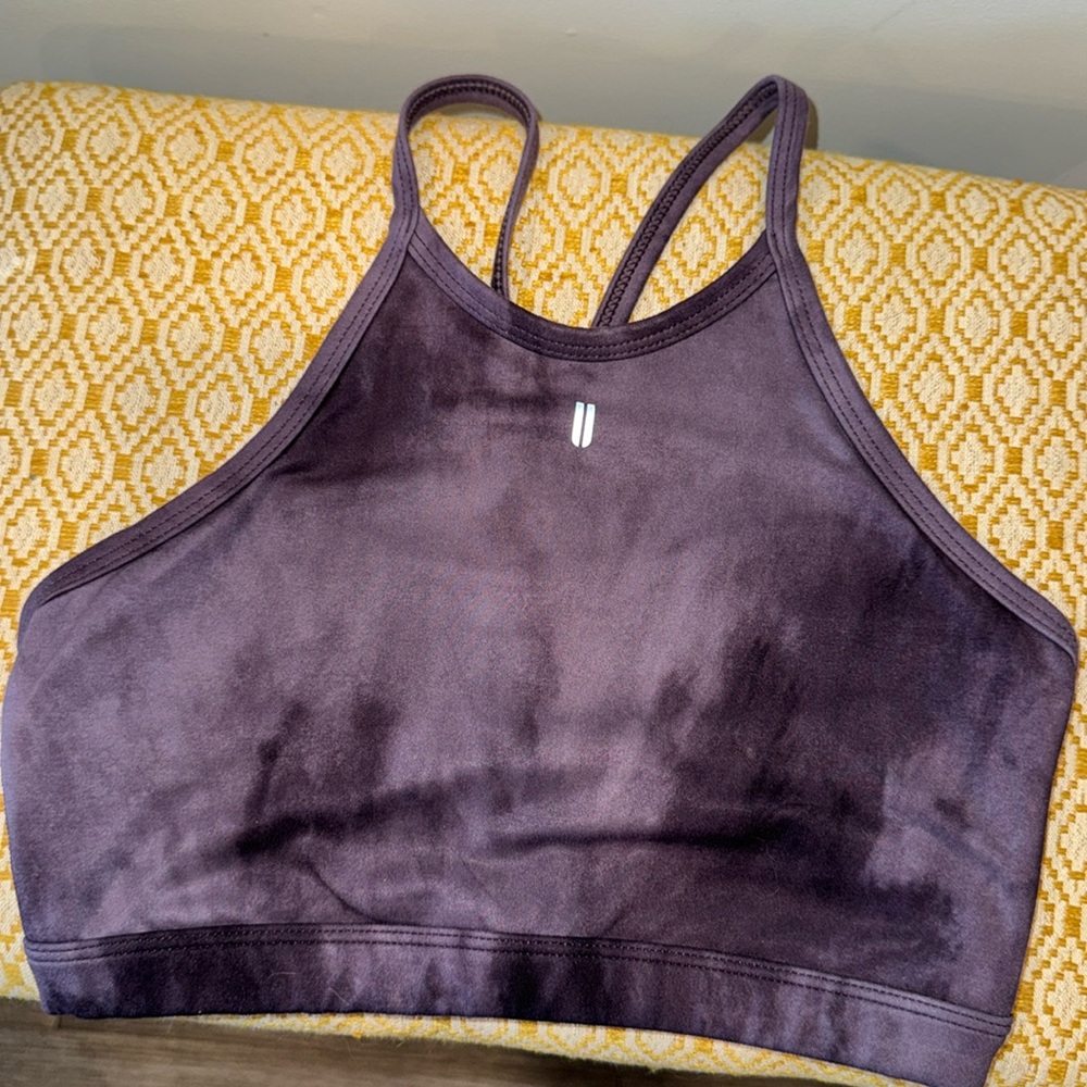 Nobull High-Neck Sports Bra